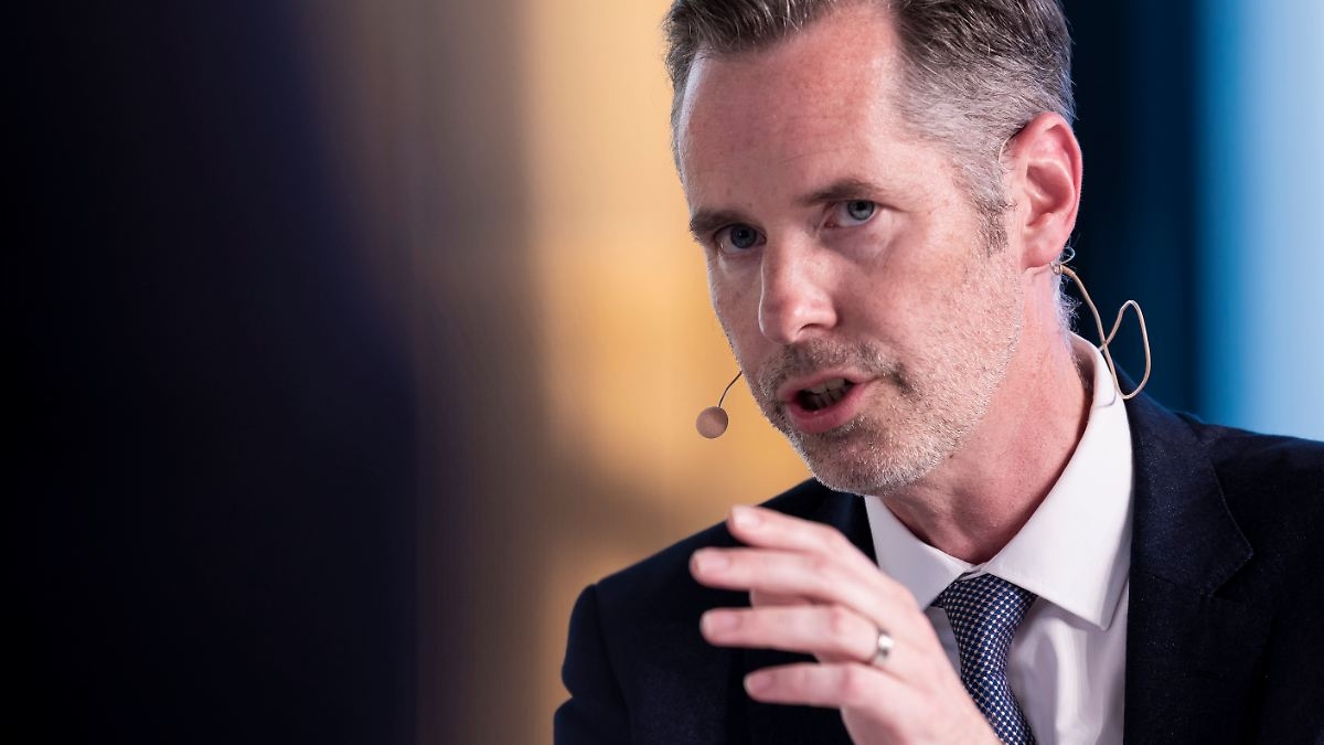 El líder del FDP, Dürr, en una entrevista: «Merz se ha alineado plenamente con el SPD».