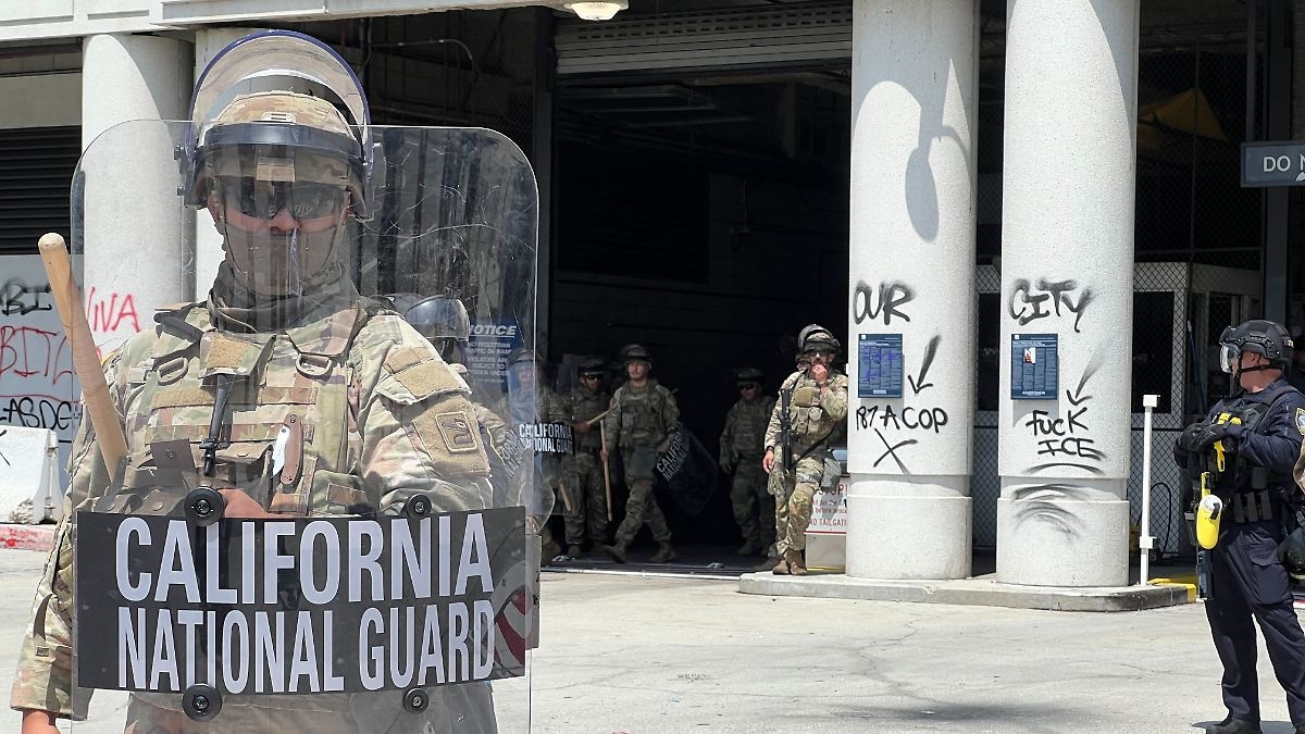 2.000 soldados desplegados: Hegseth retira la mitad de la Guardia Nacional de Los Ángeles