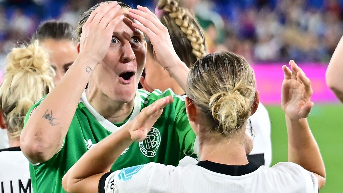 Ann-Katrin Berger faz de novo: a heroína da DFB se transforma em uma fera durante os pênaltis
