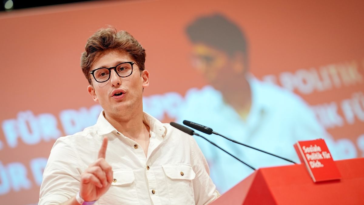 El líder de Juso, Türmer, se adelanta: los jóvenes del SPD advierten de una "puerta trasera al reclutamiento"
