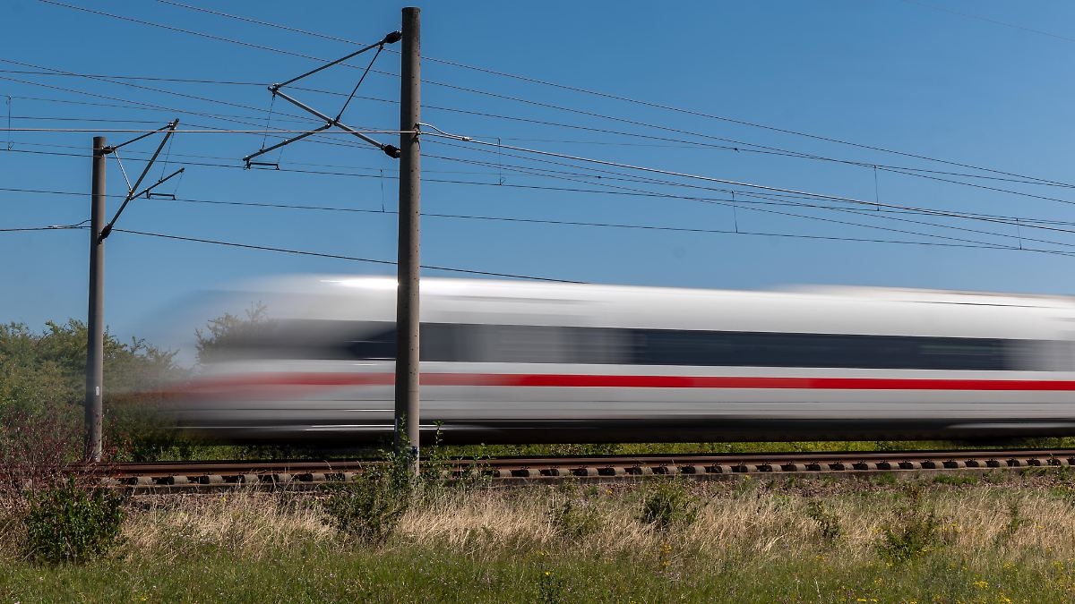 More expensive tickets, fewer trains: anger over cost-cutting plans for long-distance rail travel