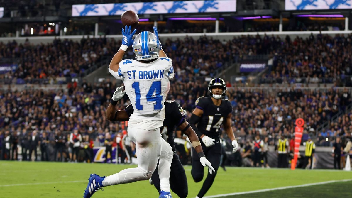 Prossima vittoria per i Detroit Lions: la stella tedesca della NFL Amon-Ra St. Brown conquista i punti più importanti