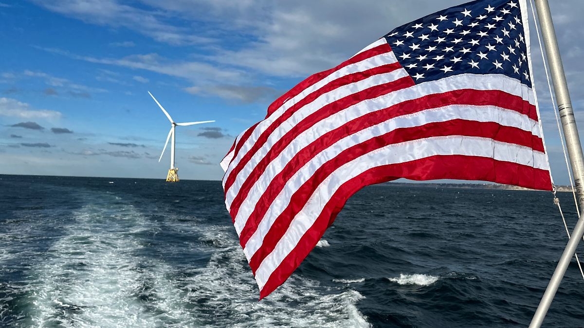 Elettricità per 350.000 famiglie: il gestore di un parco eolico danese vince la causa contro Trump