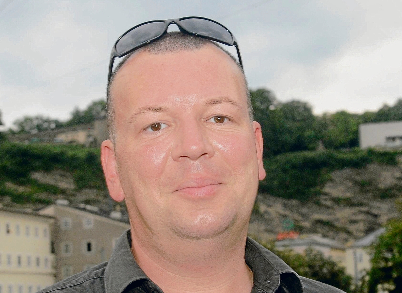 Stefan Weber | "Plagiarism hunter" receives counter