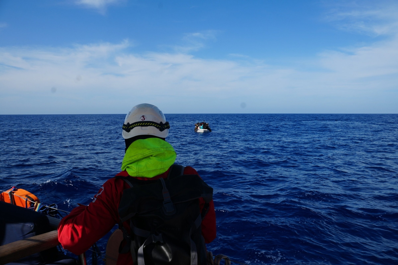 Mediterráneo | Barco de rescate alemán trae tres muertos a Lampedusa