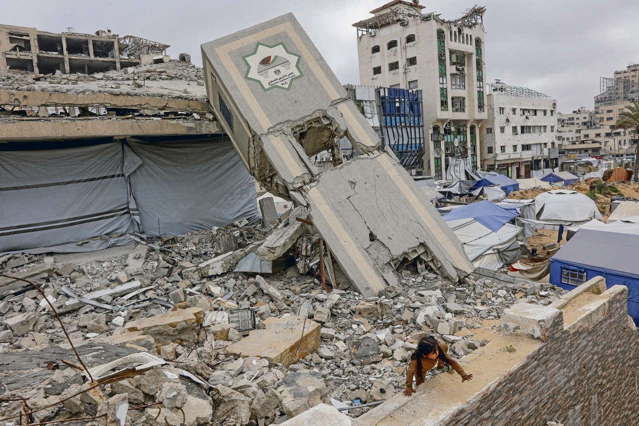 Gaza War | Israel's war aim is expulsion