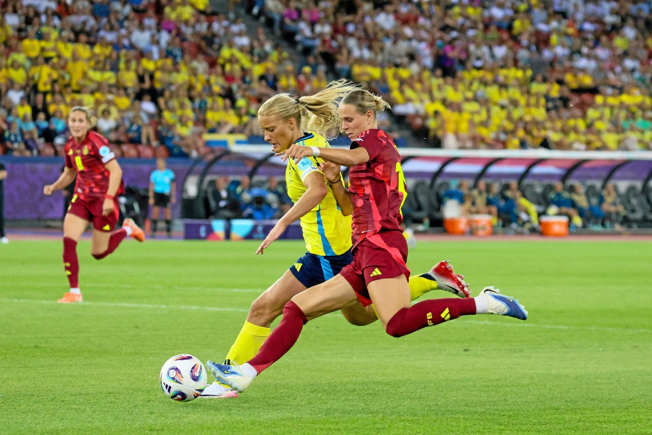 Kadınlar Avrupa Futbol Şampiyonası | "Kadınlara saygı eksik"