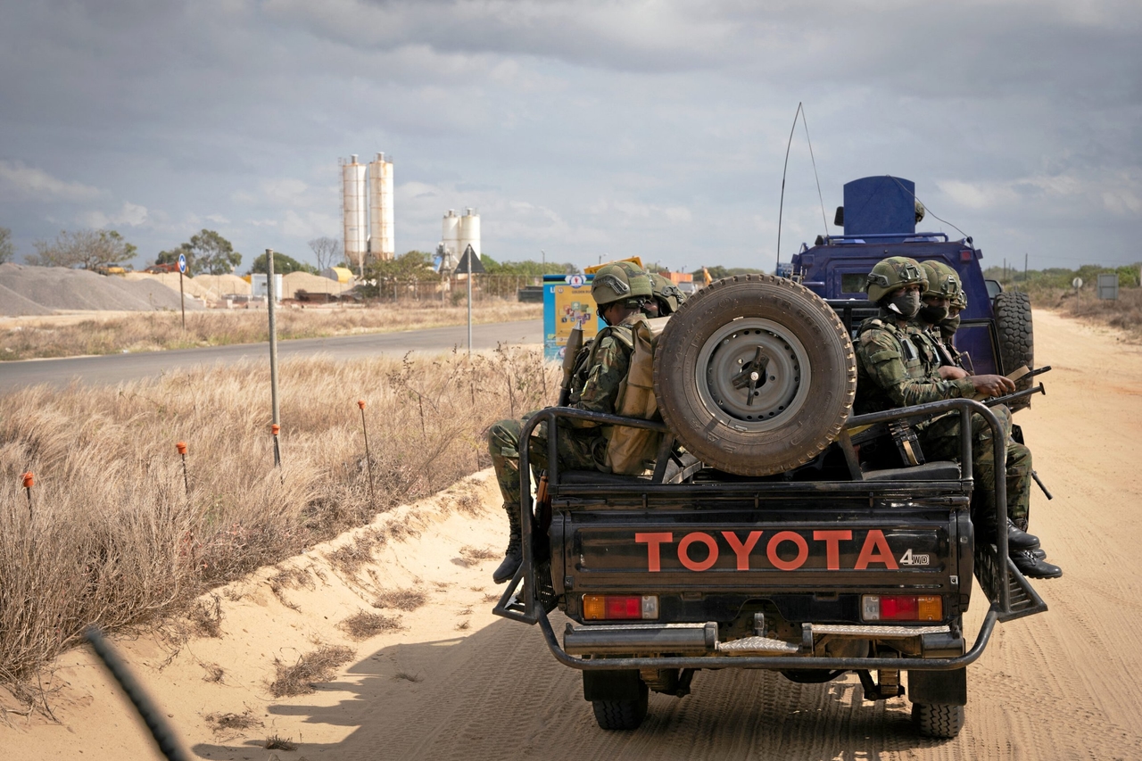Mozambique | Developing into a fossil fortress