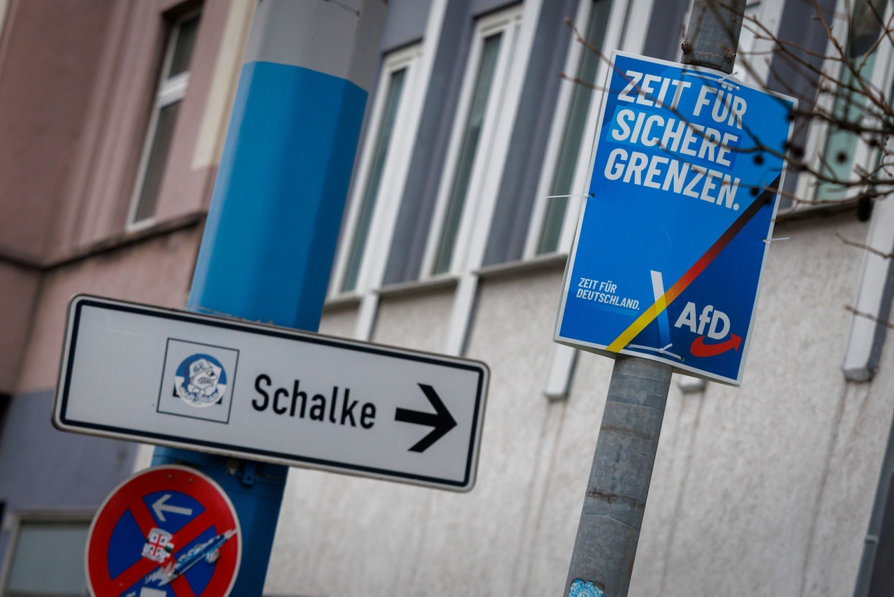 Nordrhein-Westfalen | Kommunalwahl NRW: Antifa in die Stadtteilparlamente!