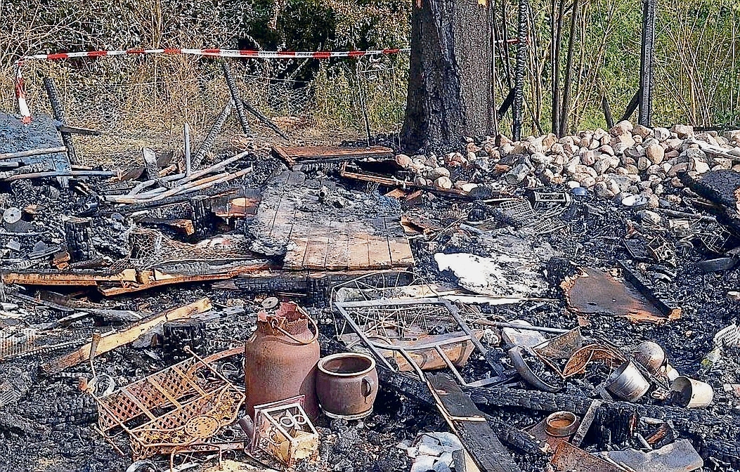 Violencia de derecha | Solidaridad tras el ataque incendiario contra izquierdistas