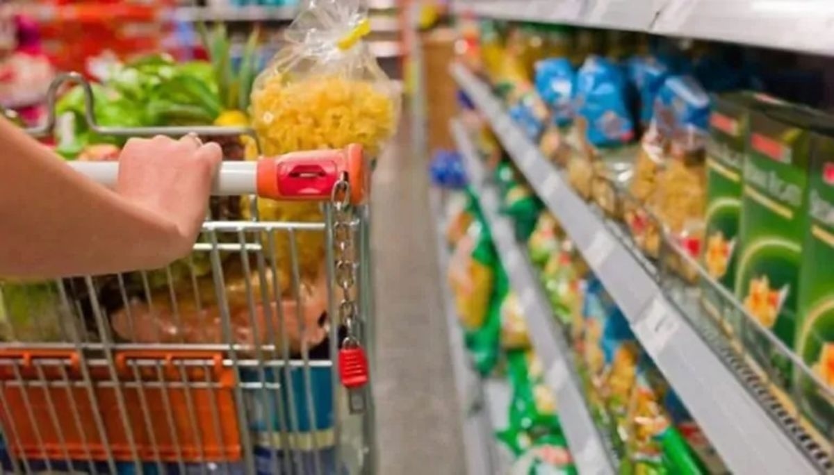 Carrefour vende in Italia: svelato il nuovo proprietario di supermercati e attività