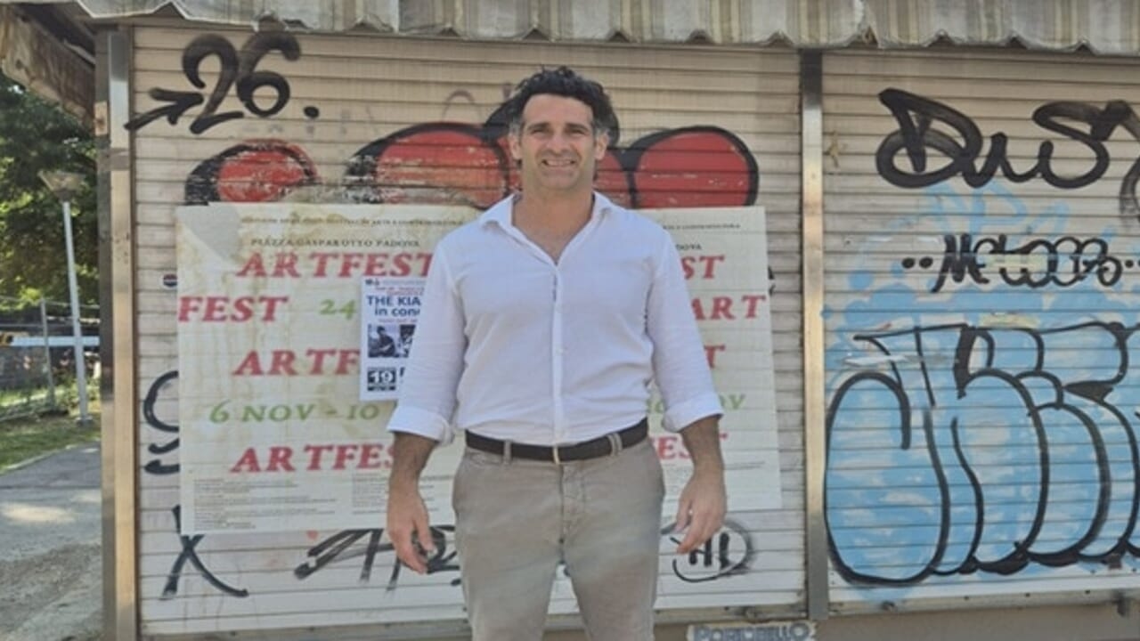 Sempre più edicole chiuse, la proposta di Innocenti: «Diventino punti di informazione turistica»