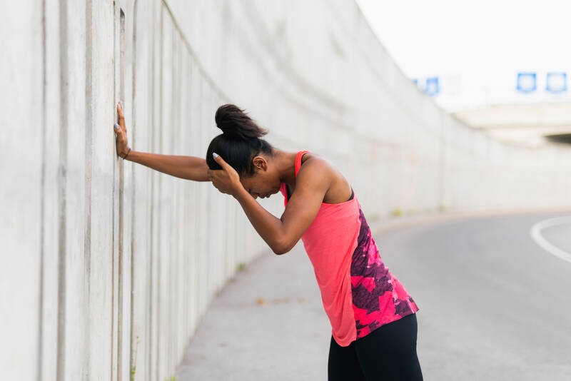 Tipi curiosi di mal di testa: attacchi dopo il sesso, lo sport o il gelato