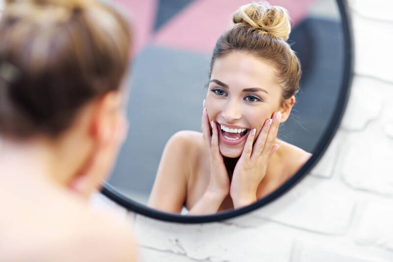 Global study: Beautiful people are not successful everywhere