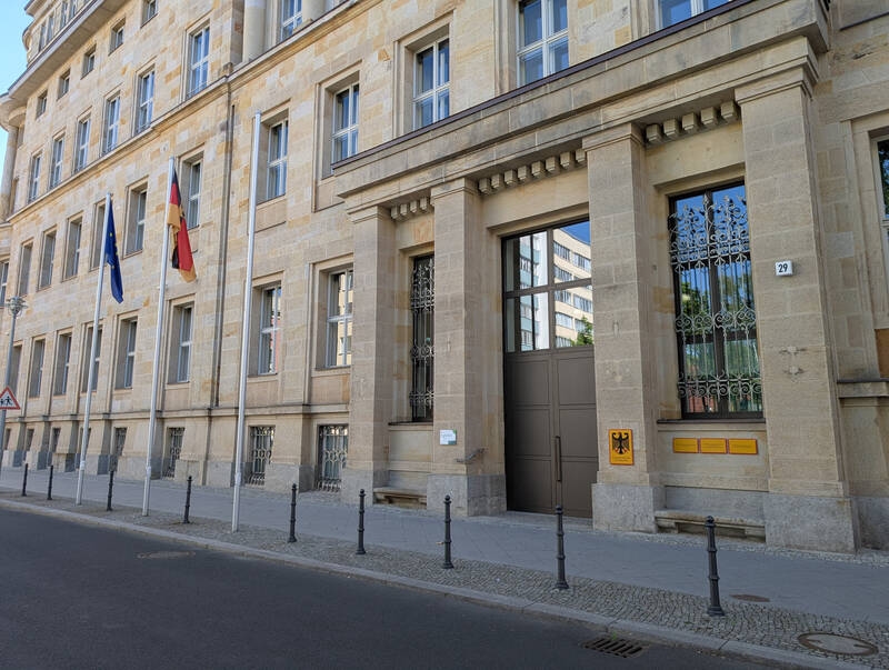 Audition sur la réforme de la pharmacie : les pharmacies et les caisses d’assurance maladie s’opposent sur les honoraires