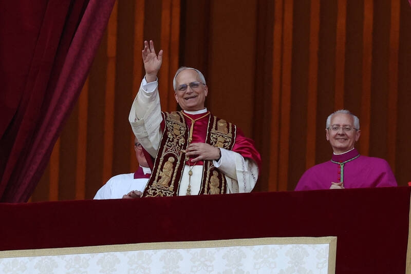 Vatican : Cette pharmacie attend particulièrement avec impatience le nouveau pape