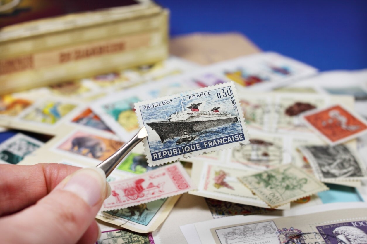 2025 stamps pay tribute to iconic figures