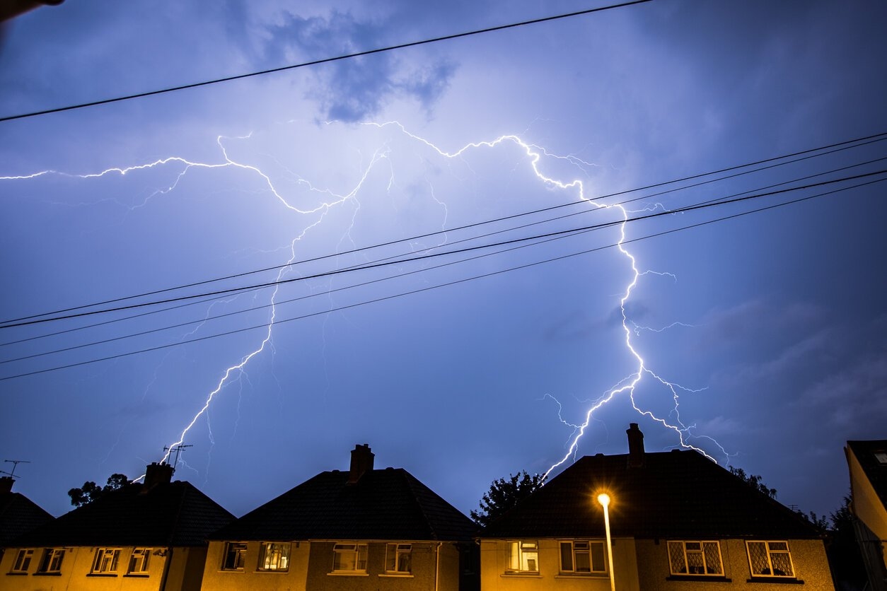 El tiempo: 28 departamentos en alerta de tormenta mañana