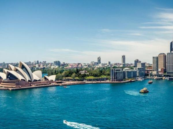 Del desierto a la vida: el mayor lago de Australia resurge