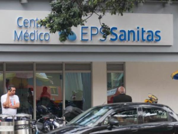 Supersalud, EPS Sanitas davasındaki Mahkeme kararının açıklığa kavuşturulmasını ve kısmen iptal edilmesini talep ediyor.