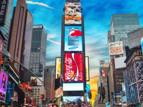 The 8 US cities not worth visiting, according to AI