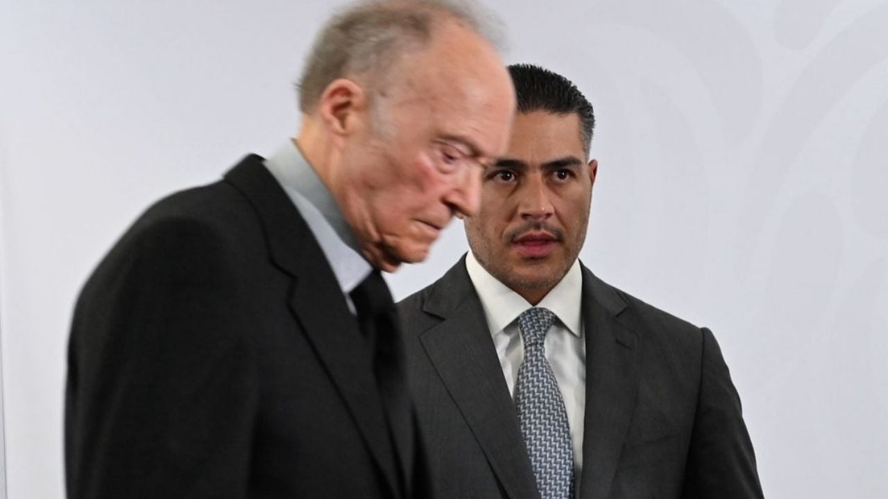 Harfuch descarta ligações entre os presos por roubo de combustível e o CJNG (CJNG) ou o Cartel de Santa Rosa de Lima.