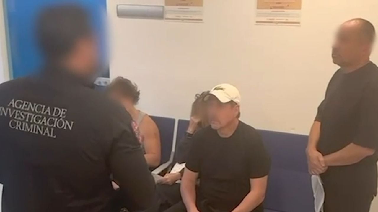 Opublikowano nagranie przedstawiające aresztowanie Lorda Padela i jego rodziny po powrocie z Niemiec