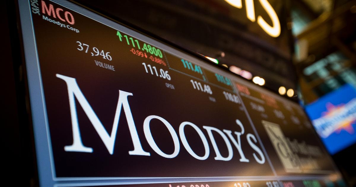 Moody's понизило рейтинг госдолга США, стоимость слишком высока для федерального бюджета