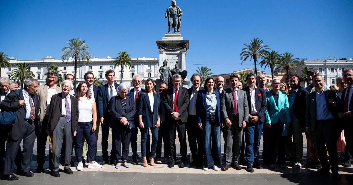 Referendum, opposizioni in piazza il 19 maggio: "Oscuramento e appelli all'astensione"