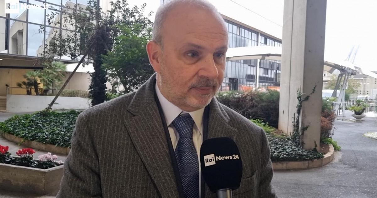 Schillaci revoca le nomine del Gruppo vaccini