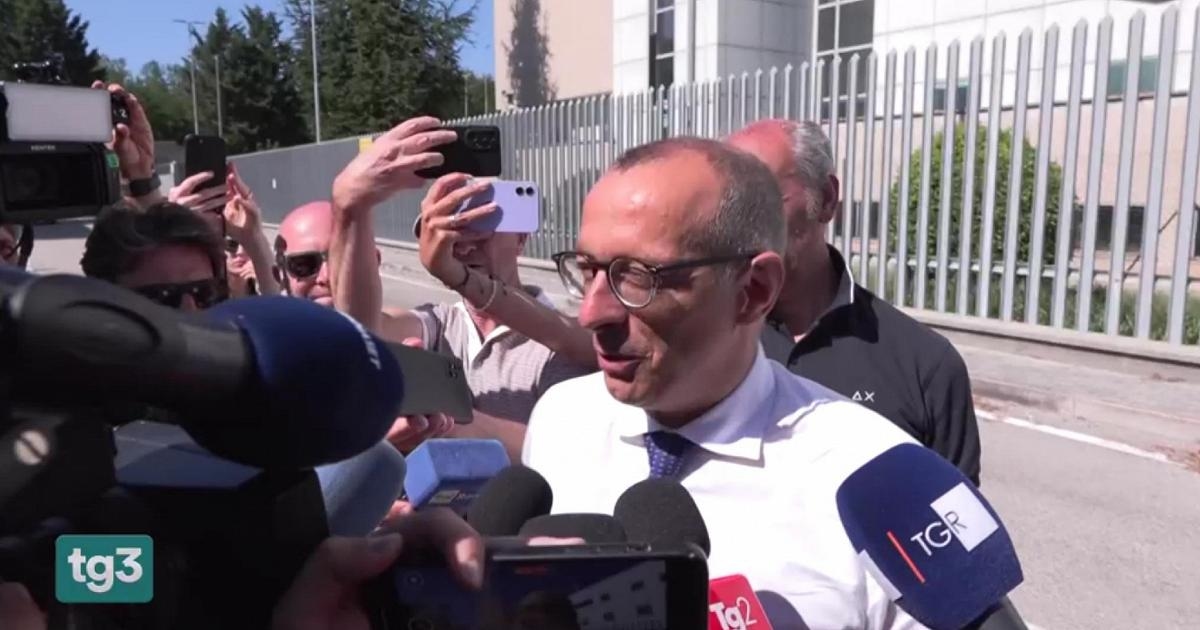 Der ehemalige Bürgermeister von Pesaro, Matteo Ricci: „Ich war nicht in den Vorfall verwickelt und bin wieder im Wahlkampf.“