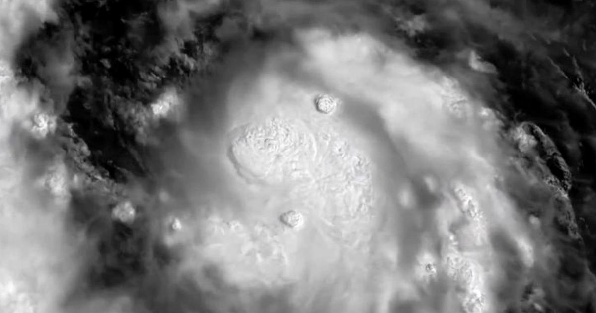 Hurricane Erin intensifies over the Atlantic: Satellite captures storm lightning
