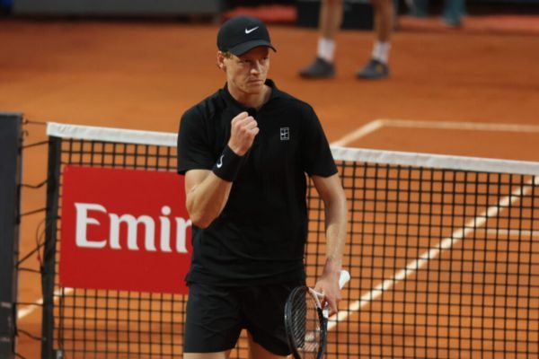 Sinner domina a Ruud y vuela a semifinales, para histórica final de Paolini