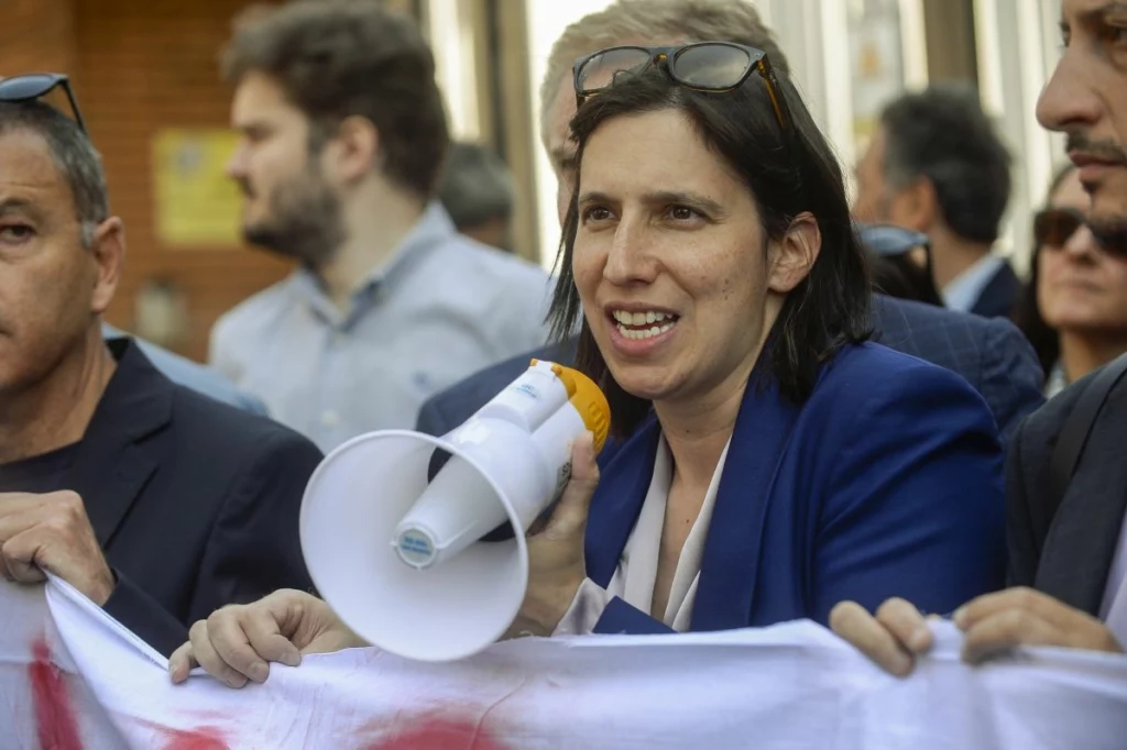 Budapest Pride, Schlein „Hier, um Freiheit und Demokratie zu verteidigen“