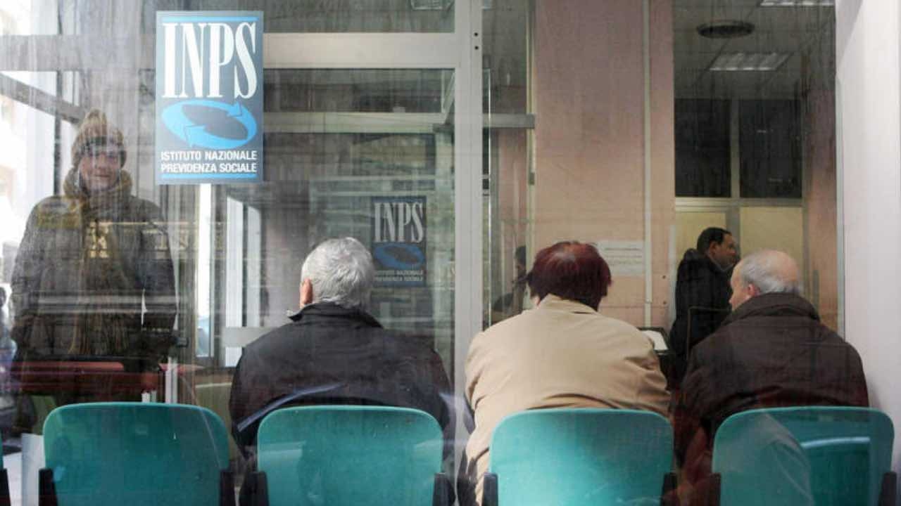 Dernières nouvelles de l'INPS : « Apportez votre acte de naissance et nous vous donnerons 10 200 €. » | Vous avez trois jours pour agir ; dépêchez-vous.