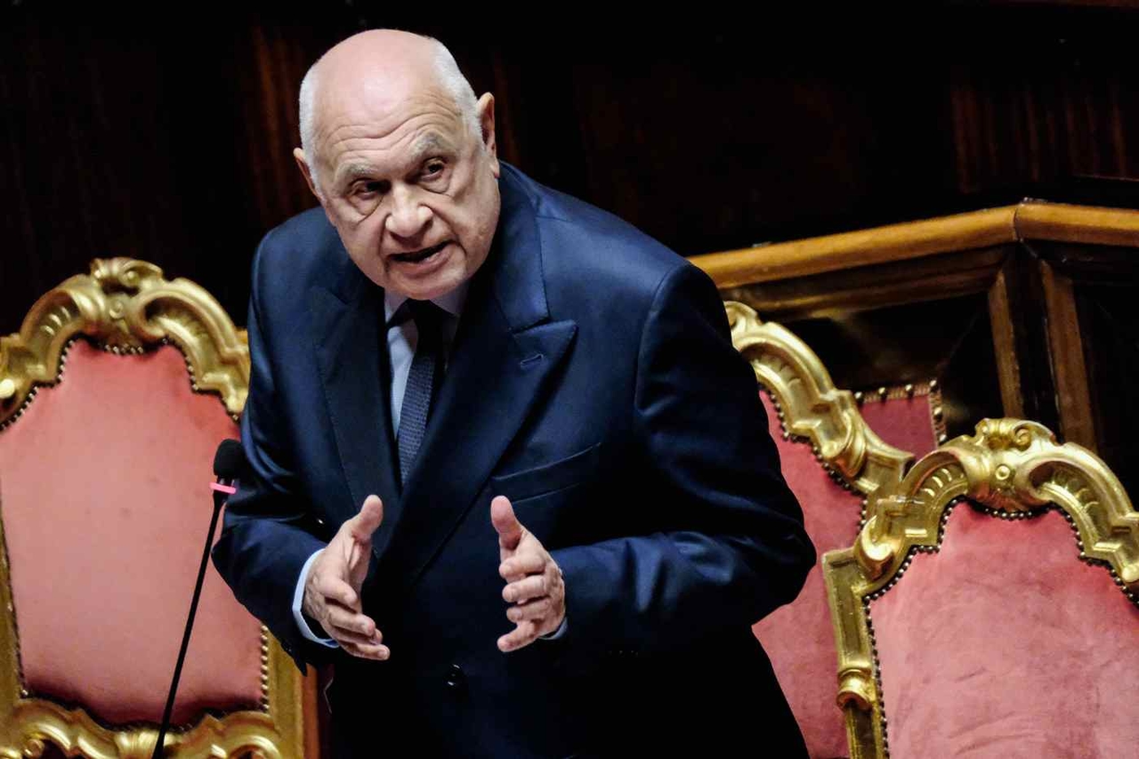Braccialetto elettronico, Nordio gioca allo “scaricabarile istituzionale”: “La vittima deve trovare  un rifugio sicuro”
