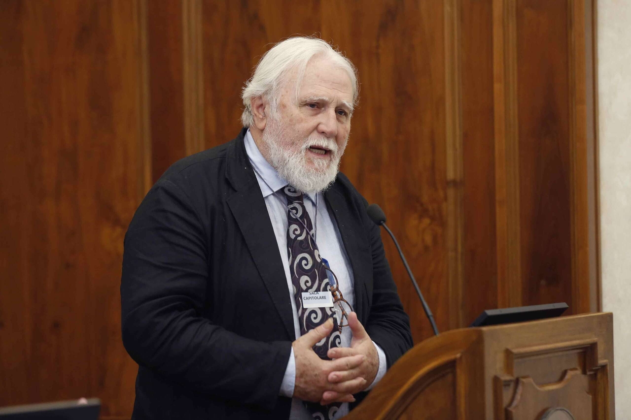„Syjonizm jest całkowitą porażką judaizmu, a Izrael, jedyna demokracja na Bliskim Wschodzie, jest hipokryzją” – mówi Moni Ovadia.
