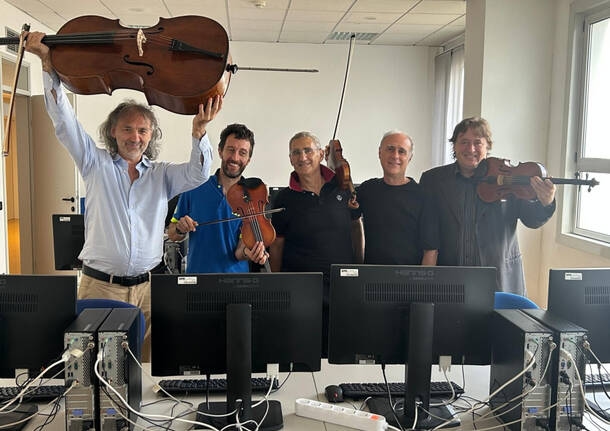 Laveno Mombello - W Laveno Mombello muzyka i fizyka spotykają się w Officine dell'Acqua - - Varese News