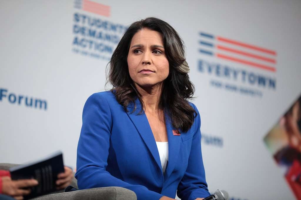 Hiroşima'da Tulsi Gabbard: Nükleer Felaketin Eşiğindeki Bir Dünyada Barış İçin Cesaretli Bir Ses