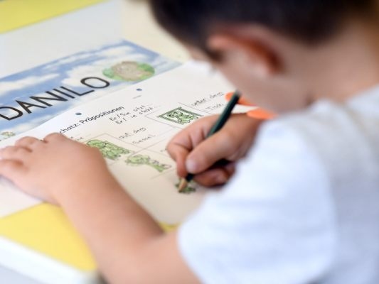 Apenas metade pode deixar a classe de apoio alemã mais cedo