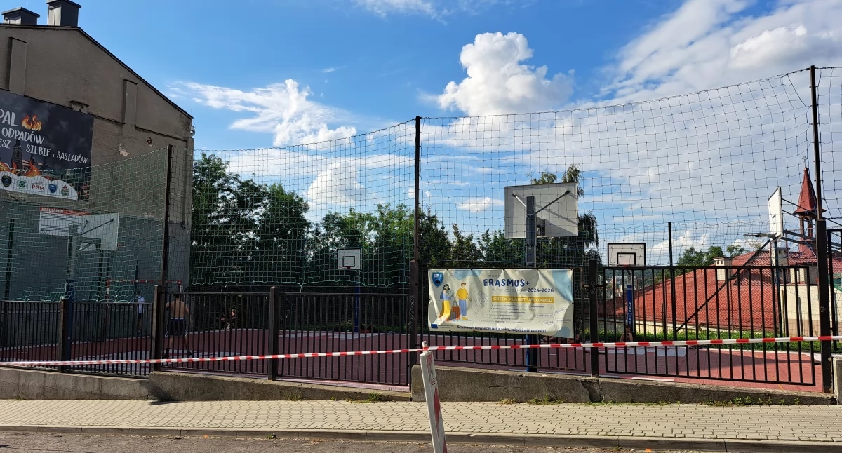 La città ha trovato i fondi per la manutenzione del verde e per i lavori nel cortile del castello