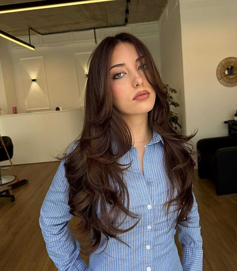 25 Flattering Butterfly Haircuts for Long Faces That Instantly Slim and Soften Features