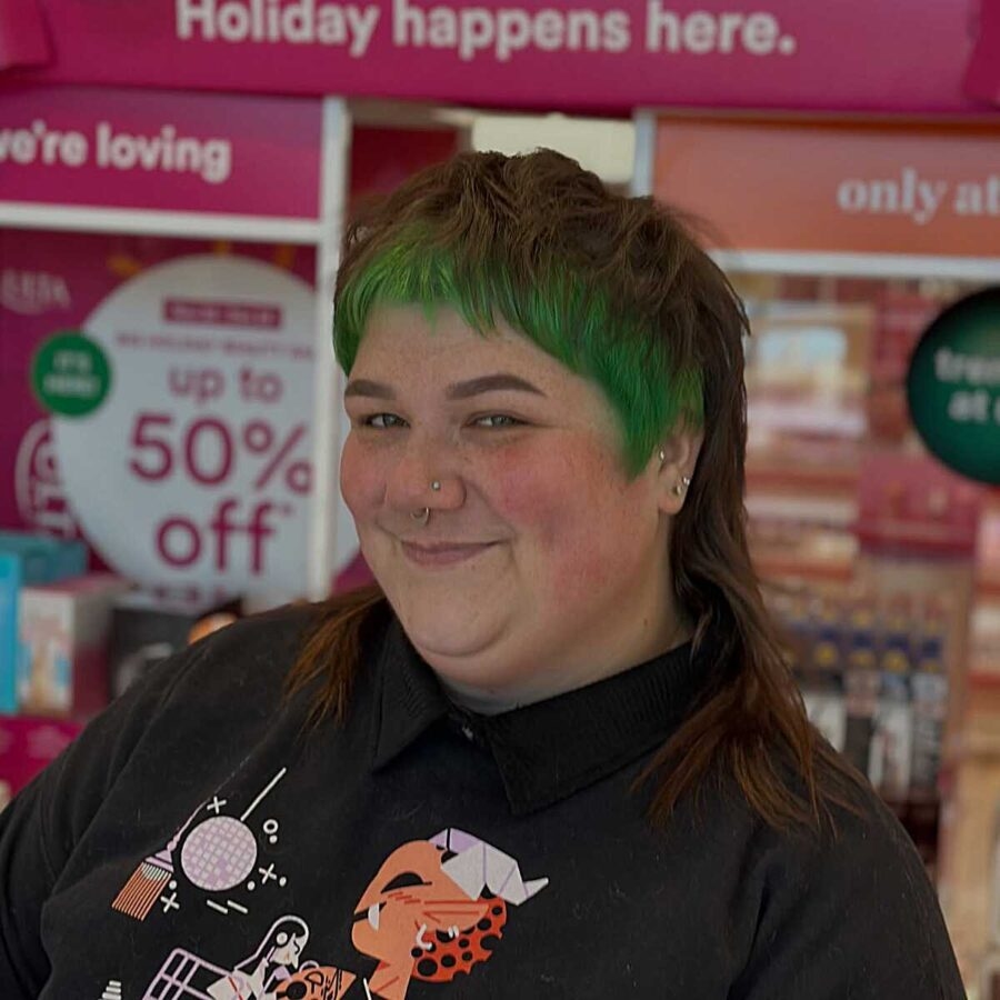 25 Emo Shag Haircuts With Bold, Edgy Style