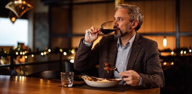 Рафаэль Тонон: Проблемы с печенью и потеря зубов: неромантичная сторона критики вина.