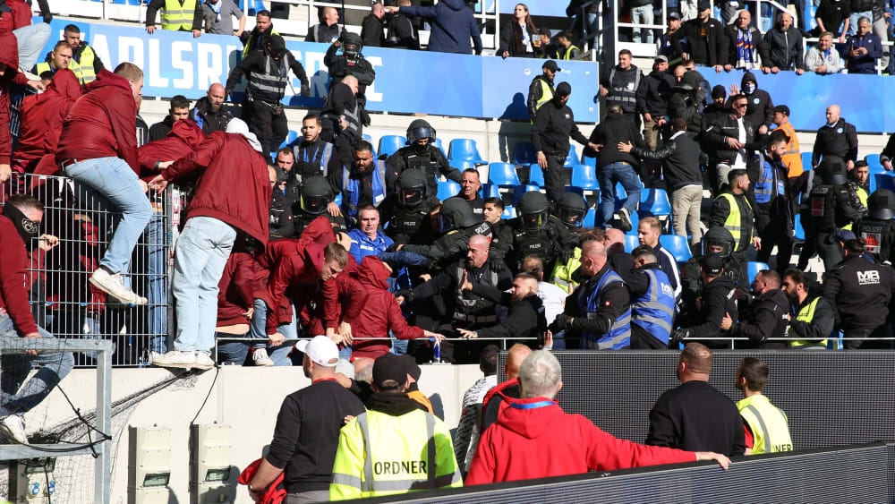 Tumultos em Karlsruhe: KSC "irritado" com declaração do FCK