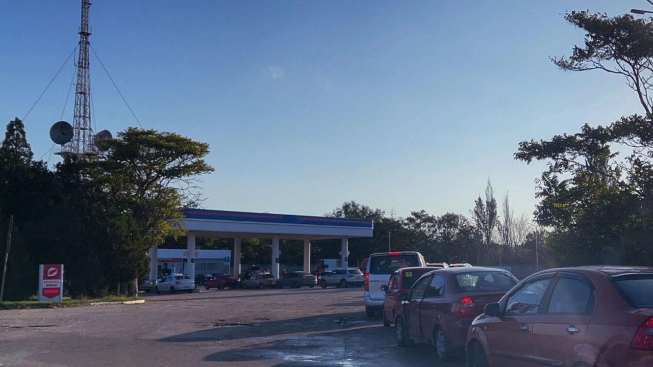 Diluir gasolina "legalmente": agora é permitido adicionar álcool e monometilanilina, uma substância nociva, à gasolina.