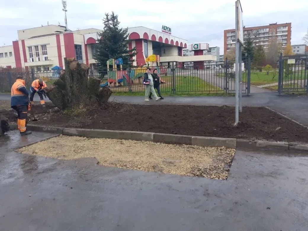 W Nowogrodzie Wielkim przepłukano ponad 3 km studzienek burzowych.