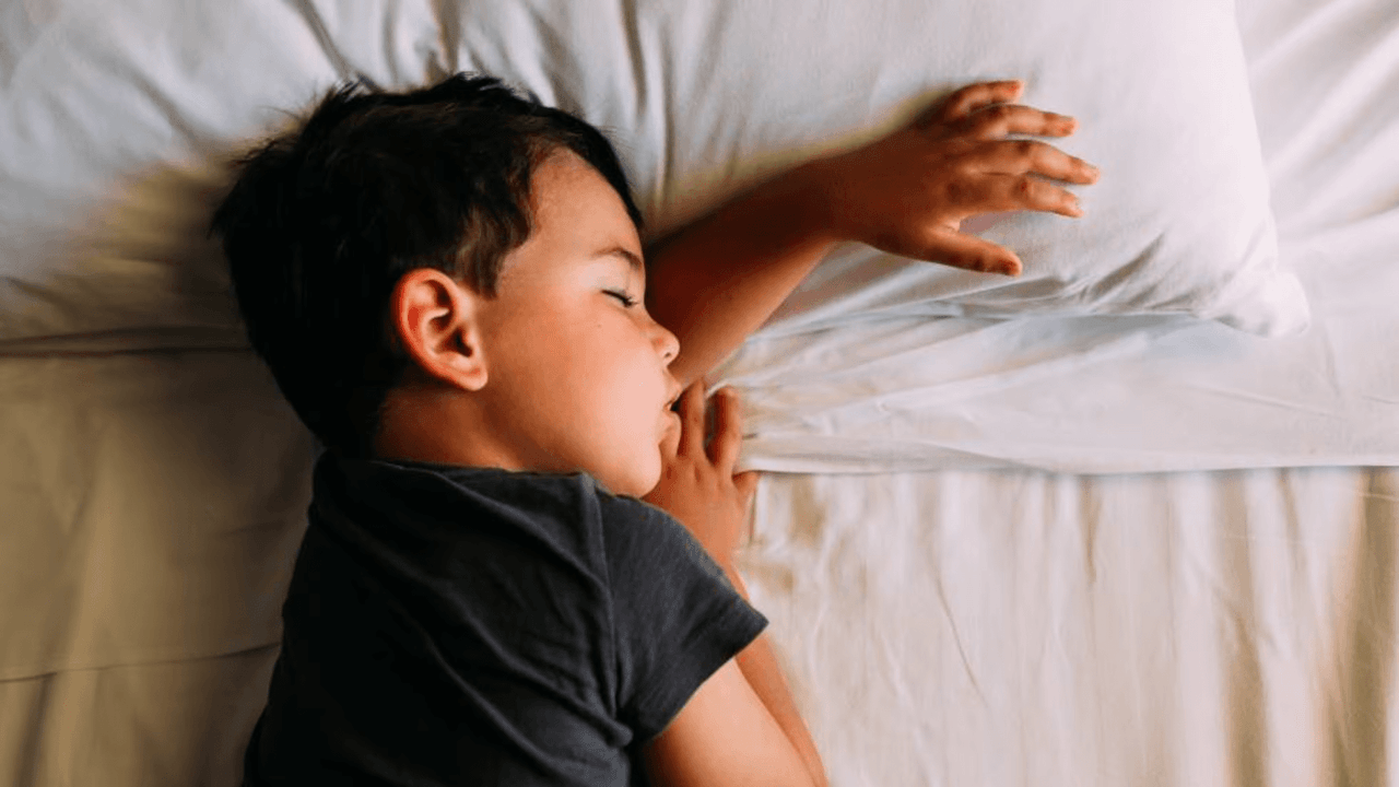 El sueño irregular pone en riesgo la capacidad cerebral de los niños en edad preescolar