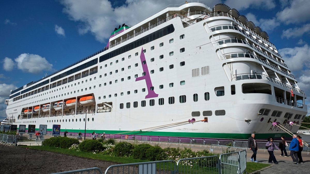 Major development in norovirus-hit cruise ship after Ambassador cruise passengers put in lockdown