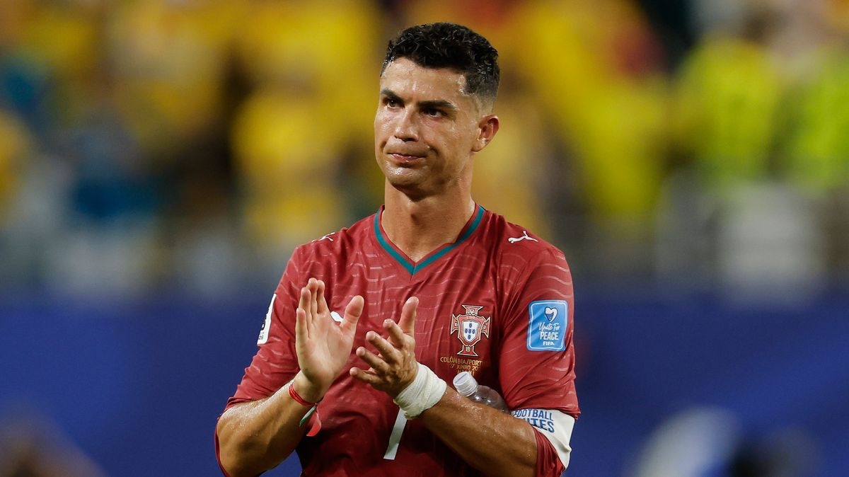 World Cup LIVE - Cristiano Ronaldo scores to draw Portugal level v Croatia after retirement bombshell
